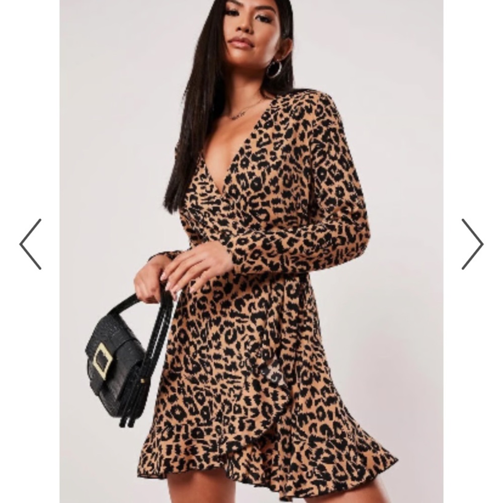 MISSGUIDED Cheetah Leopard Print Wrap Longsleeve Dress